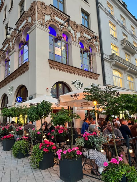 American Food Experience - Market Square views and the Summer Garden pause