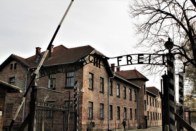 Auschwitz-Birkenau Guided Tour by Private Transport from Krakow - Inside Auschwitz I and Birkenau: what your guided time is really for
