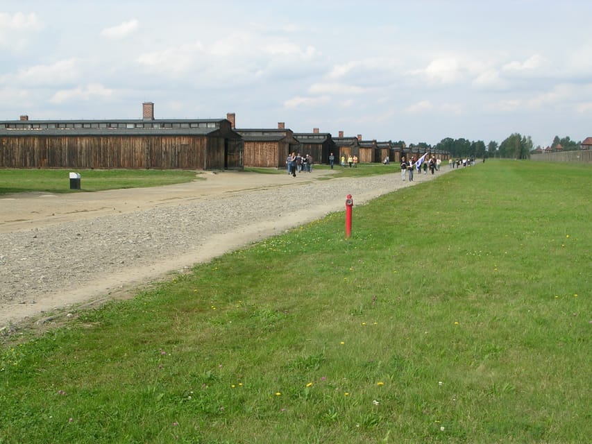 Auschwitz-Birkenau: Memorial Entry Ticket and Guided Tour - What to wear and pack: the rules that can actually affect entry