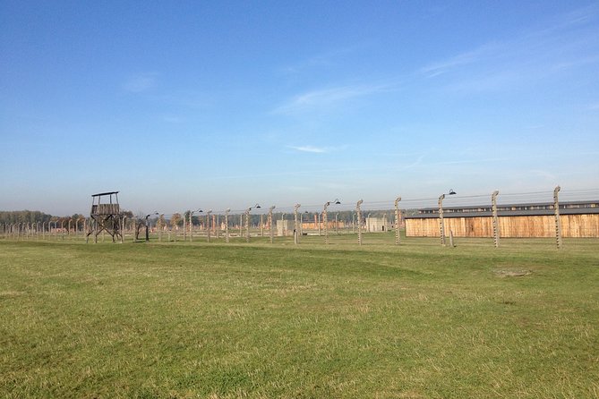 Auschwitz-Birkenau Museum and Memorial Guided Tour from Krakow - What to bring: comfort, time, and respect in one checklist