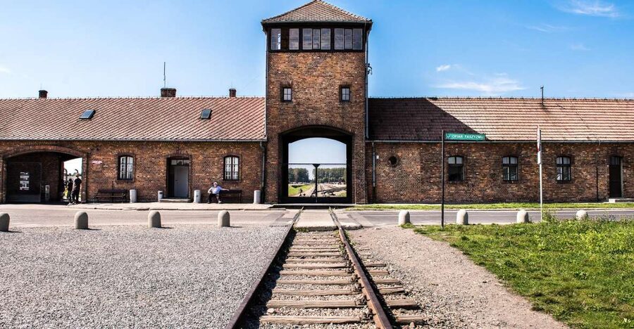 Auschwitz Ticket and Full-Day Tour from Krakow - A Day You Cannot Unsee: Auschwitz I and Birkenau in One Plan