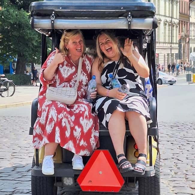 City Tour Cracow golf car plus Cruise on the Vistula River. - Who should book this Kraków golf cart and Vistula cruise