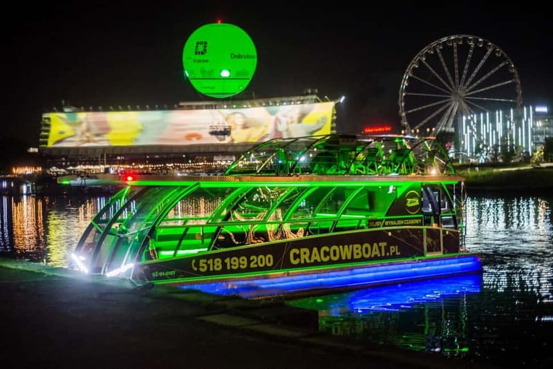 City Tour Cracow golf car plus Cruise on the Vistula River. - Florian Gate, Barbican, and the Main Market Square you will recognize instantly