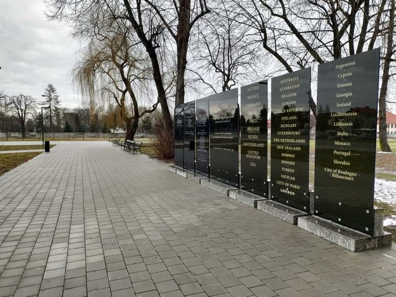 From Krakow: Auschwitz-Birkenau Guided Full-Day Tour - The early ride out of Krakow: comfort, timing, and why it starts so soon