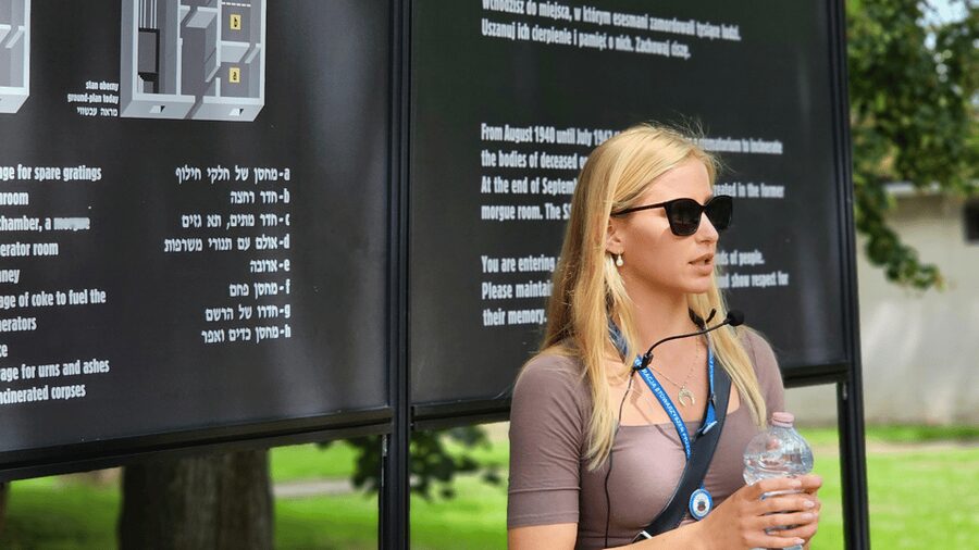 From Krakow: Auschwitz-Birkenau Guided Tour Guaranteed Time - Pickup points in Krakow, and why your actual start time might shift