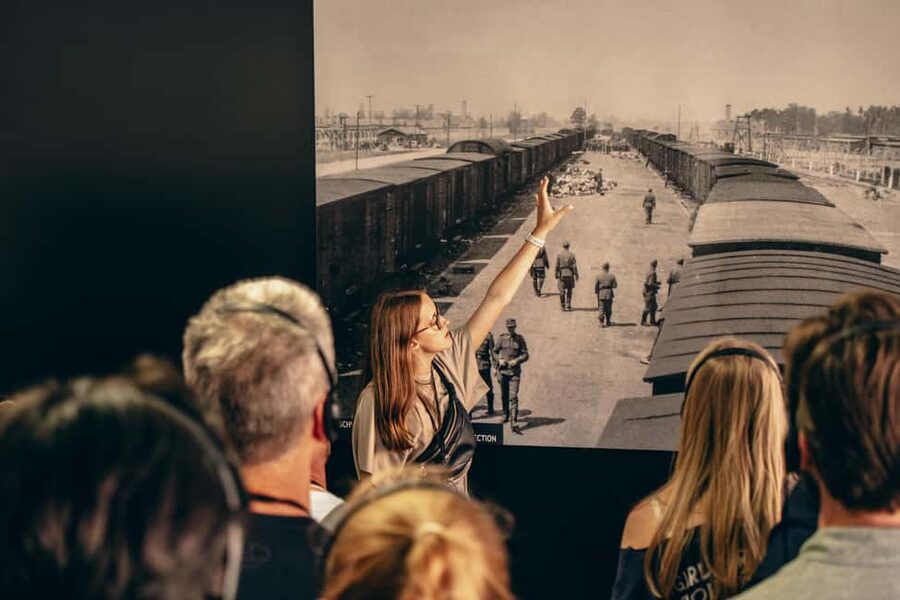 From Krakow: Auschwitz-Birkenau Guided Tour & Pickup - What You’ll Actually Remember From This Krakow to Auschwitz Trip
