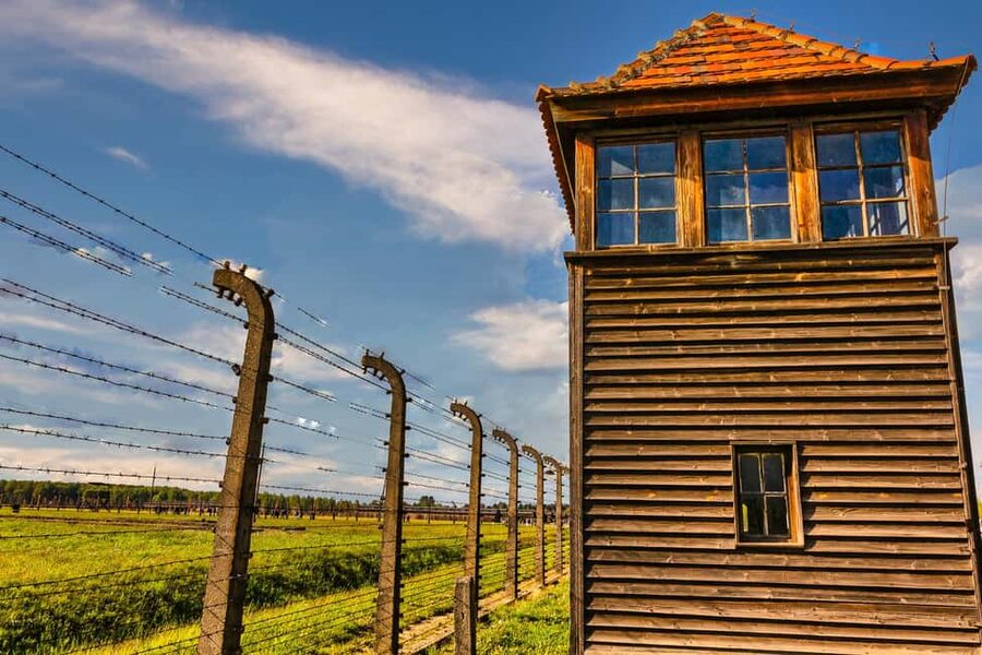 From Krakow: Auschwitz & Birkenau Guided Tour with Pick up - Auschwitz I: the brick barracks, the prison blocks, and the moments that explain the system