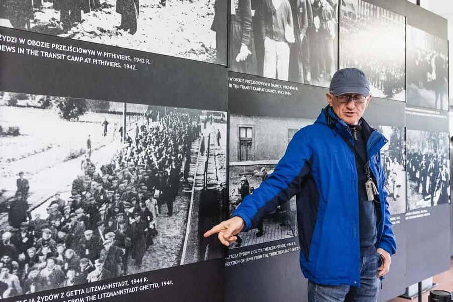 From Krakow: Auschwitz & Birkenau Guided Tour with Pick up - Cold weather and long waiting moments, the one thing to be ready for