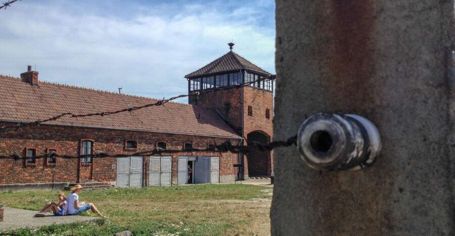 From Krakow: Auschwitz-Birkenau Private or Shared Tour - Express Security, Airport-Style Checks, and a Clean Handoff to the Museum