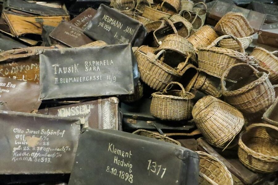 From Krakow: Auschwitz Birkenau Self-Guided Tour - The shared bus ride and how to use that 1.5 hours