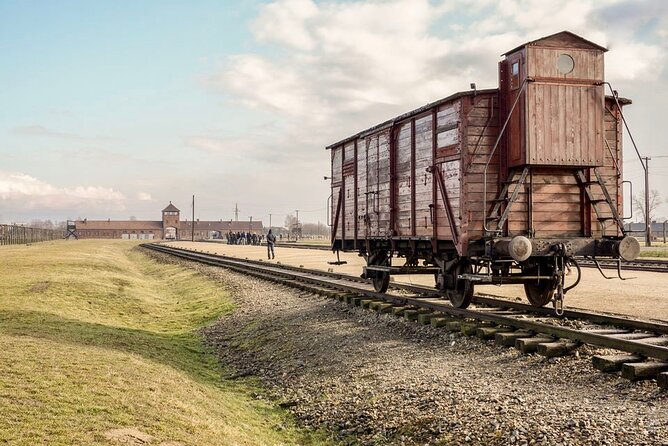 From Krakow: Auschwitz & Wieliczka Salt Mine Guided Tour - Auschwitz-Birkenau With a Real Guide: What the 3 Hours Covers