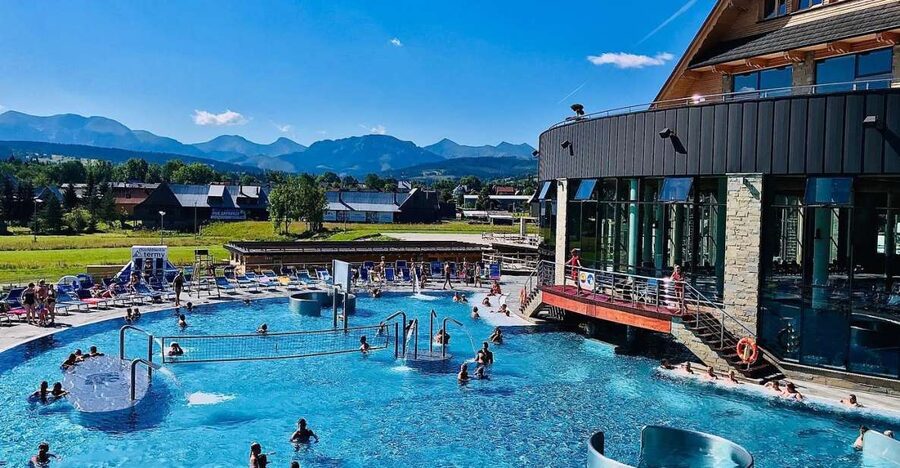 From Krakow: Chochołowskie Thermal Baths Ticket and Transfer - From Krakow to the Tatra foothills, without the hassle