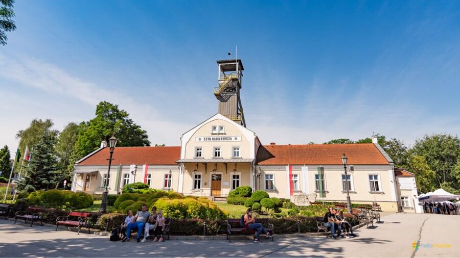 From Krakow: Guided Tour in Wieliczka Salt Mine - Key highlights you should care about