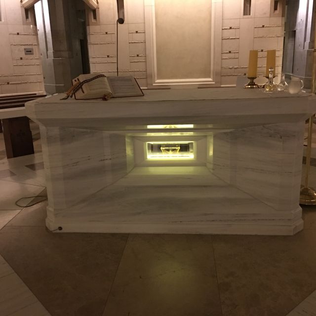 From Krakow: In the Footsteps of John Paul II - Practical tips so you can actually enter every site