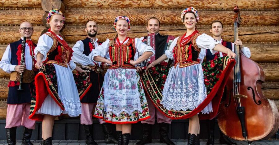 From Krakow: Polish Folk Show with All-You-Can-Eat Dinner - Should You Book This Krakow Folk Show Dinner?