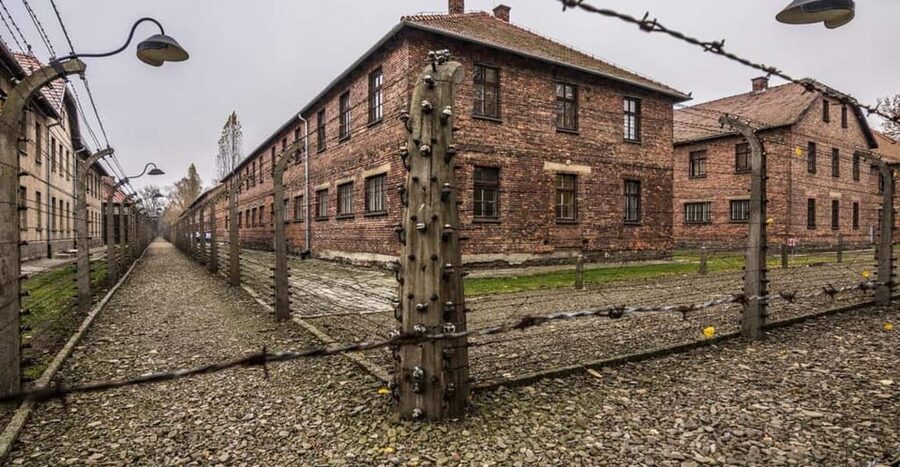 From Krakow: Roundtrip Transportation to Auschwitz Birkenau - Entering Auschwitz I: Self-Paced, Quietly Structured Time