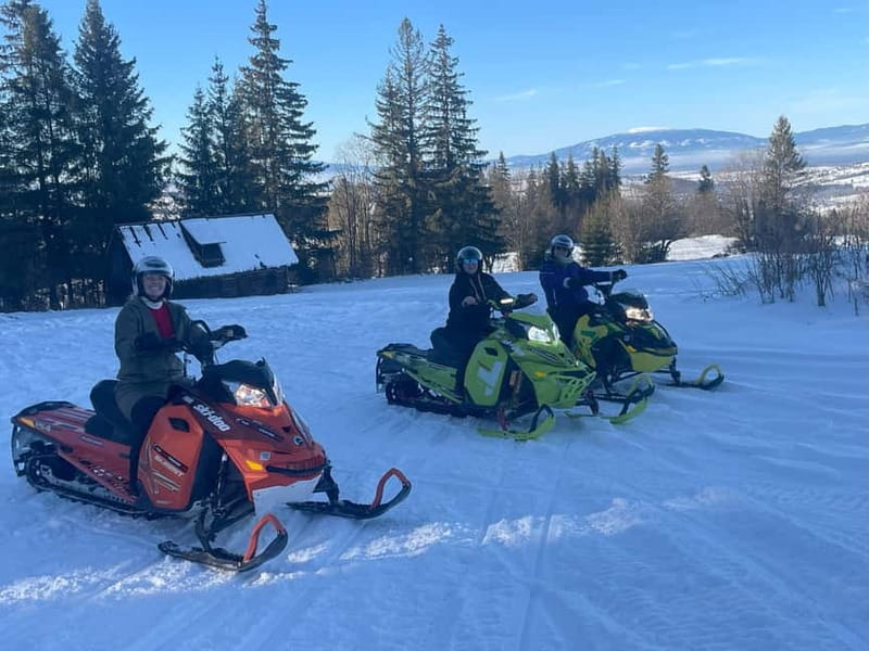 From Krakow: Snowmobile, Zakopane & Chochołowskie Baths - Chochołów UNESCO Village And The Sculptor Hut Experience