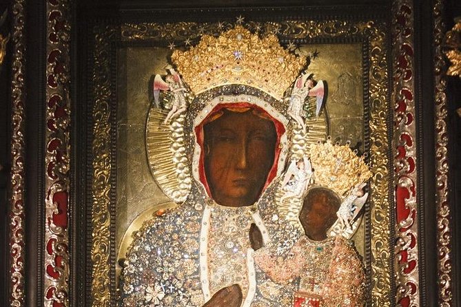 From Krakow: The Black Madonna of Czestochowa & John Paul II Family Home - Getting picked up in Krakow, and why timing can make or break your day