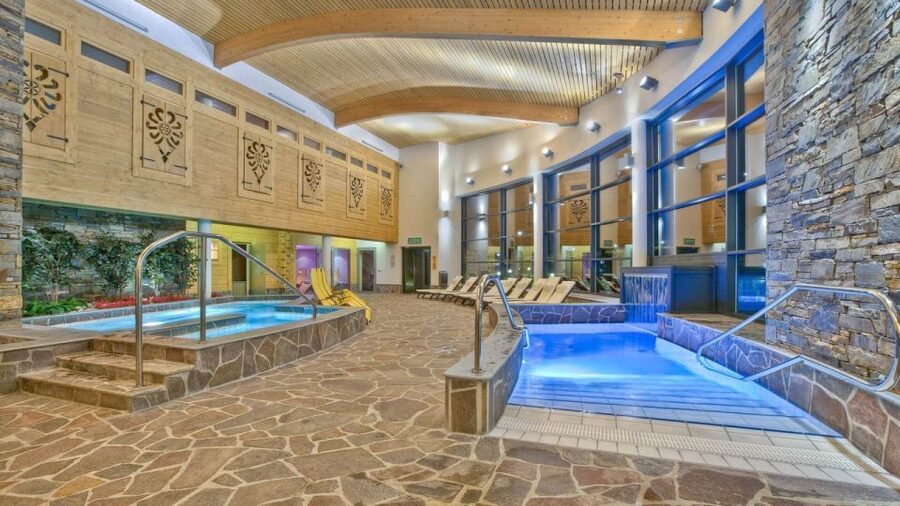 From Kraków; to Białka Thermal Baths private tour - Slides, five pools, and how to keep kids happy without losing your cool