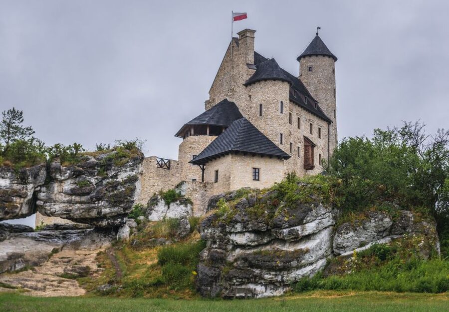 From Krakow: Trail of the Eagles’ Nests Day Tour - Rabsztyn and Ogrodzieniec Ruins, and Why Ogrodzieniec Looks So Familiar