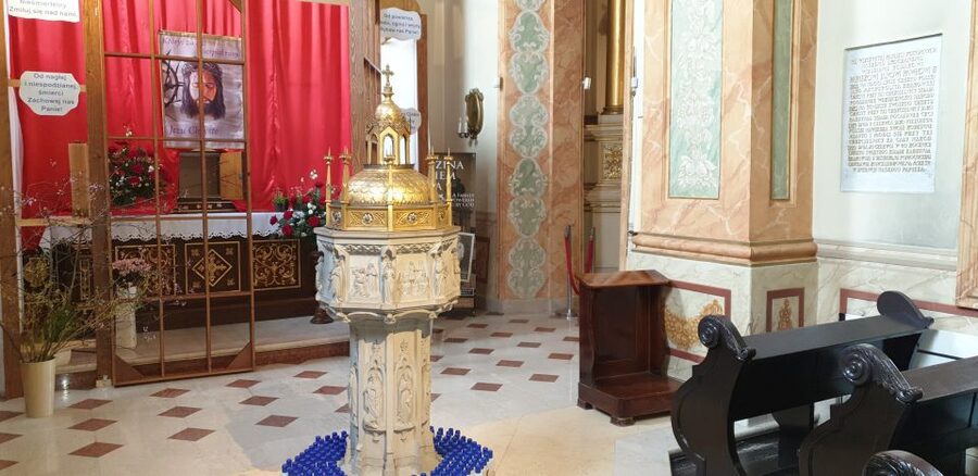 From Krakow: Wadowice-In the Footsteps of Pope John Paul II - Hotel pickup and the van ride that sets the pace