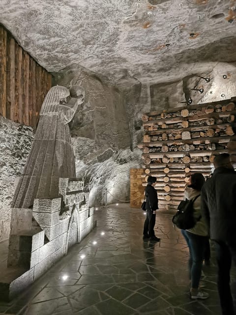From Krakow: Wieliczka Salt Mine Guided Tour & Hotel pick-up - From Krakow to Wieliczka: The Ride That Sets the Tone