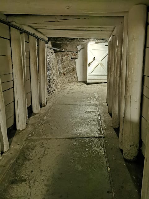 From Krakow: Wieliczka Salt Mine Guided Tour (Hotel Pick-up) - The ride to Wieliczka: Kraków context you can actually use later