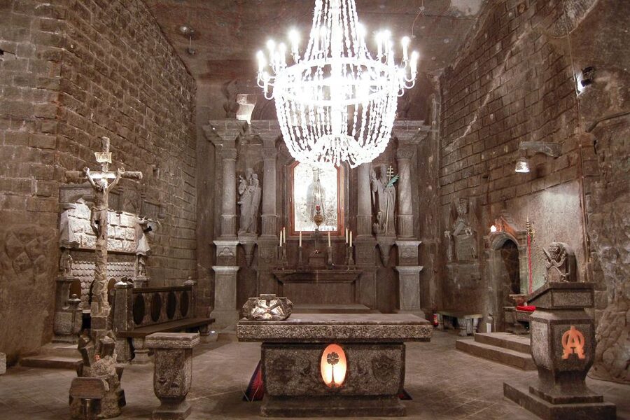 From Krakow: Wieliczka Salt Mine Half-Day Guided Tour - What to Pack, What to Wear, and Why the Cool Air Matters