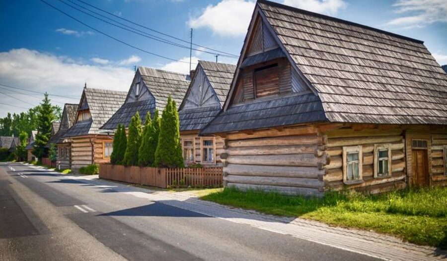 From Krakow: Zakopane & Tatra Mountains Tour with Cable Car - Krupówki Street Free Time: The Lively Hub for Shopping and Snacks