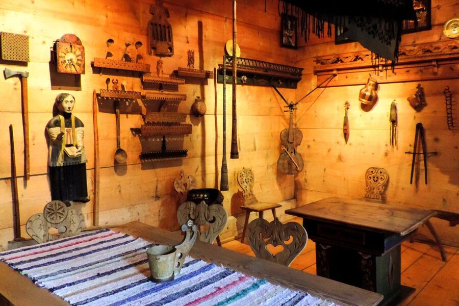 From Krakow: Zakopane Tour with Gubalowka Funicular & Museum - Price and value: is $97 per person a smart use of a day?