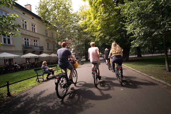 Full Bike Tour - the Old Town, Jewish Qtr & the Ghetto NEW BIKES - Kazimierz and the Jewish Quarter, beyond a list of memorials