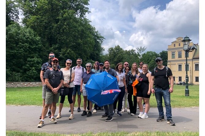 Historic Krakow : Old Town & Wawel Castle Walking tour - Why this Kraków Old Town to Wawel tour makes sense