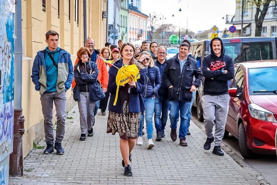 Jewish Krakow Walking Tour in English - Meeting at the Old Synagogue, then walking with context