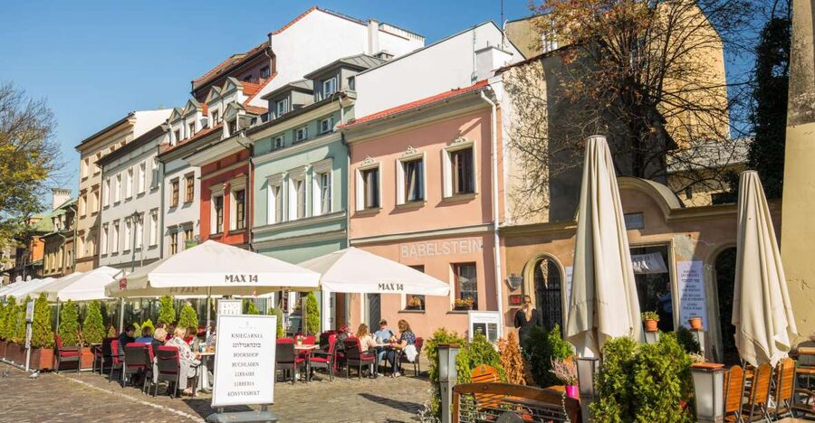 Kazimierz, Schindler's Factory & Ghetto Guided Tour - Walking Kazimierz Like You’re Reading a Map
