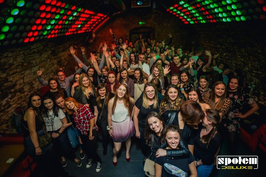 Krakow: 2-Day Nightlife Ticket - Choice Club and Four Music Club, where your ticket pays off early