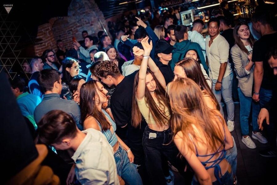 Krakow: 2-Day Nightlife Ticket - Your mobile app access, and why it matters