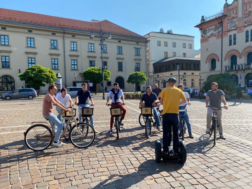 Krakow: 2h Kazimierz (Jewish Quarter) Bike Tour - Schindler’s List locations you’ll actually stop at in Kazimierz