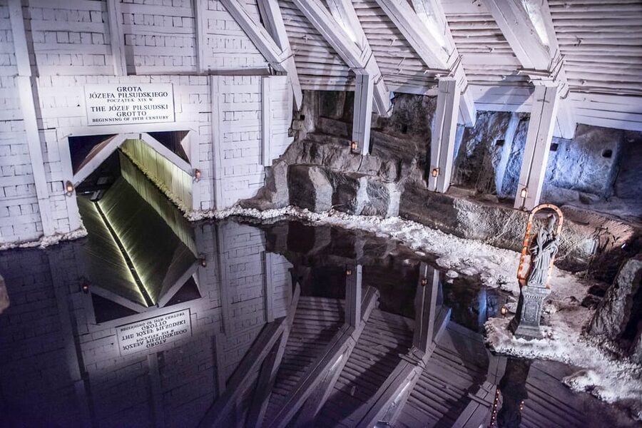Krakow: Auschwitz-Birkenau & Wieliczka Salt Mine Day Tour - What to Bring So You Don’t Waste Time