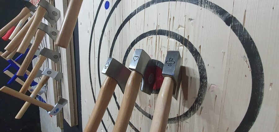 Krakow Axe Mate Club: Axe throwing, Tomahawks. WATL venue! - The Venue: Old Kazimierz Basements and the Advantage of Up to 10 Lanes
