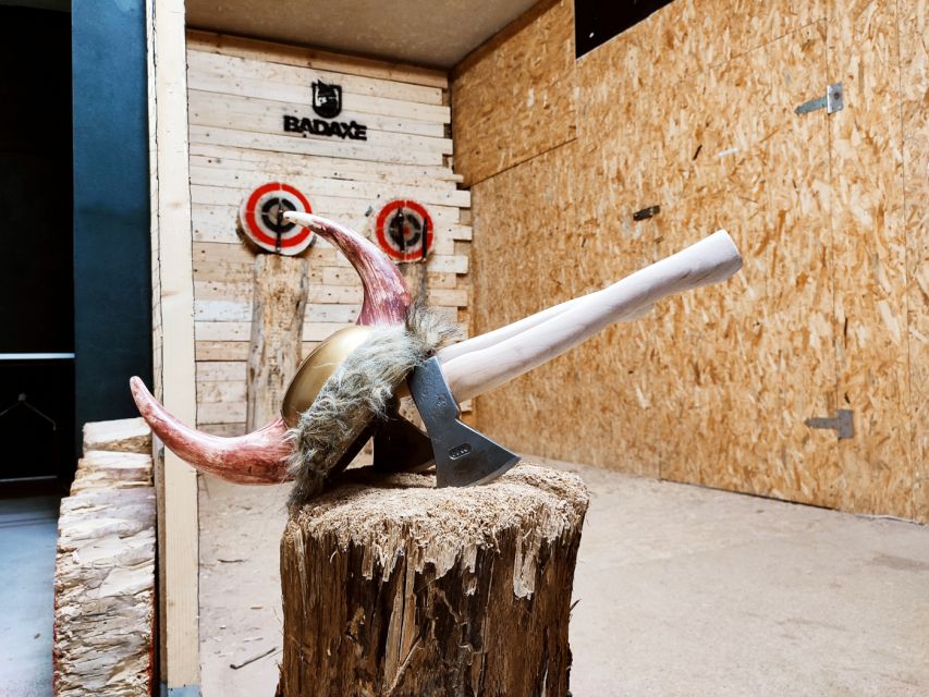 Krakow: Axe Throwing Fun - Getting There: Basement Location and the Small Logistics That Matter