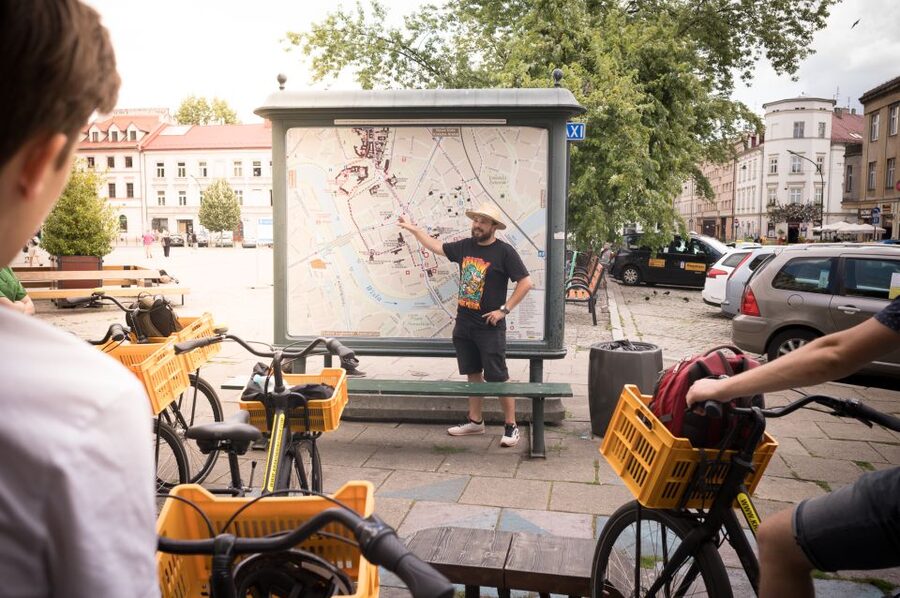 Krakow: Bike Tour of Old Town, Jewish Quarter and the Ghetto - Should you book this Krakow bike tour of Old Town, Kazimierz, and the ghetto?