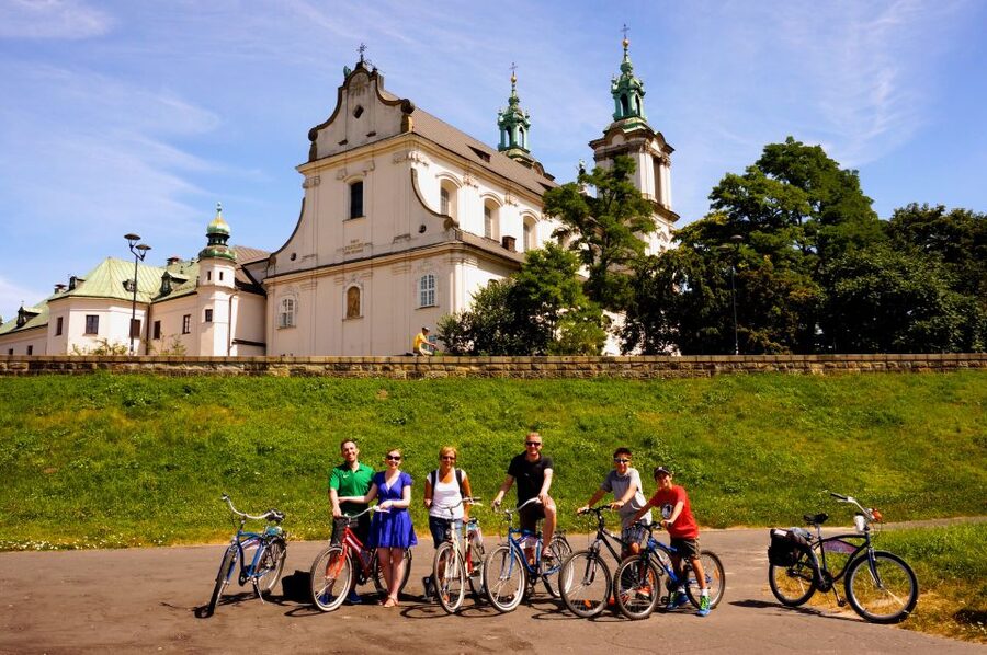 Krakow: Bike Tour of the Old Town, Kazimierz, and the Ghetto - Key things I’d watch for