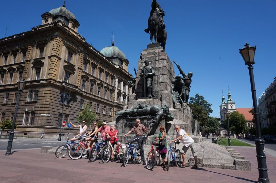 Krakow: Bike Tour of the Old Town, Kazimierz, and the Ghetto - Podgorze and the WWII ghetto sites: why this part changes the whole tour