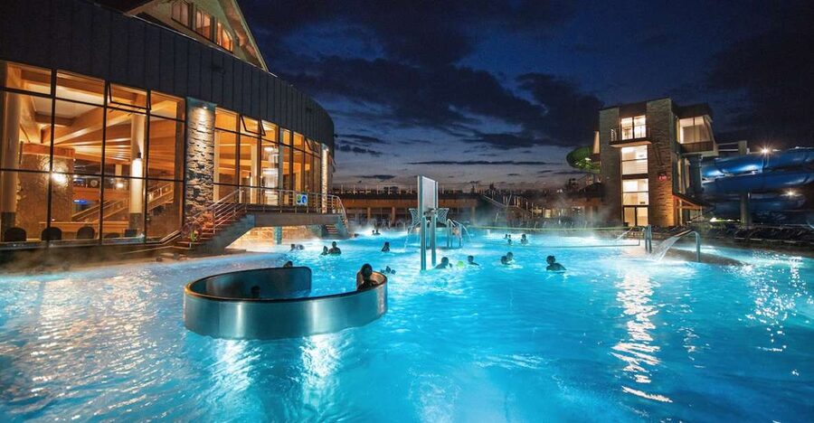 Krakow: Chocholowskie Baths with Ticket and Transportation - Quick hits that make this day trip work