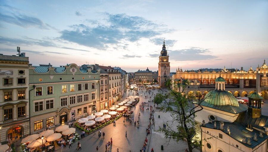 Krakow: City Sightseeing Tour by Electric Golf Cart - Should you book this Krakow electric golf cart tour?