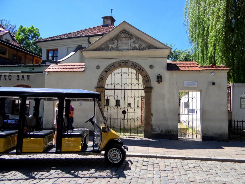 Krakow: City Tour by Electric Golf Cart - How to use the 28-language audio guide without losing the plot