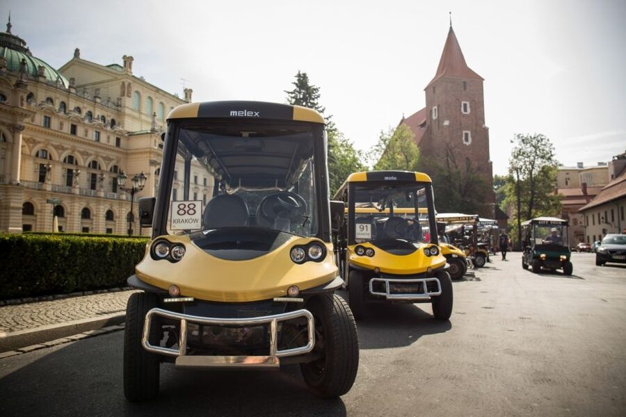 Krakow: City Tour of 3 Districts by Electric Car - Key highlights at a glance