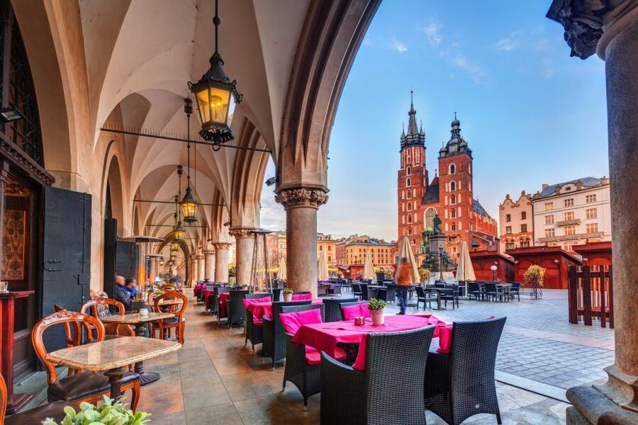 Krakow: Electric Car Sightseeing Tour - Who this tour fits best, and who should skip it