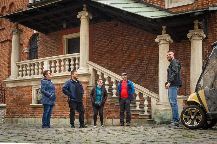 Krakow: Extended City Sightseeing Tour - Eco Buggy Golf Cart - Podgorze and the former ghetto area: Ghetto Heroes Square and the Schindler story