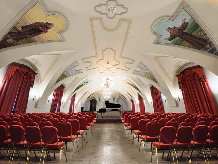 Krakow: Frédéric Chopin Classical Music Candlelight Concert - Where to Go in Krakow, and Why the Foot of Wawel Matters